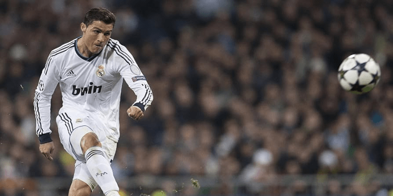Áp lực tài chính và chiến lược kinh doanh của Real Madrid