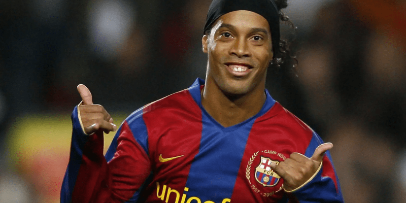 Sự nghiệp bóng đá đỉnh cao của Ronaldinho