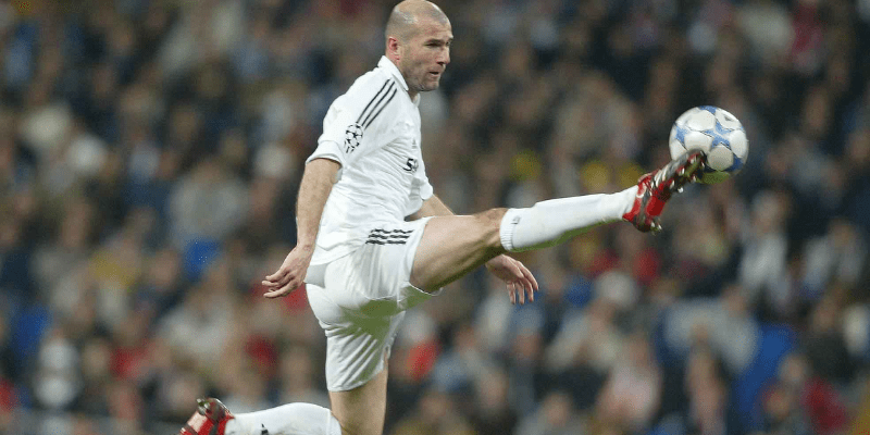Tại sao Zidane vắng mặt world cup 2002